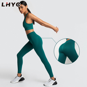 Wholesale gym fitness wear yoga fitness suit woman sports running slim clothes 