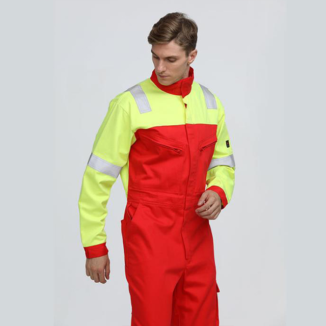 Customized premium coverall Fire resistant Reflective Workwear safety suit work wear clothes security uniform for men 
